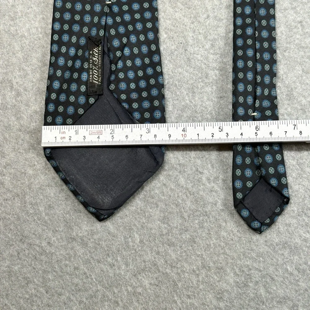 Vintage Egon von Furstenberg Silk Tie Black Blue Medallion 57x3.5